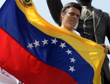 Βενεζουέλα: Σε κατ'οίκον περιορισμό ο Λεοπόλδο Λόπες